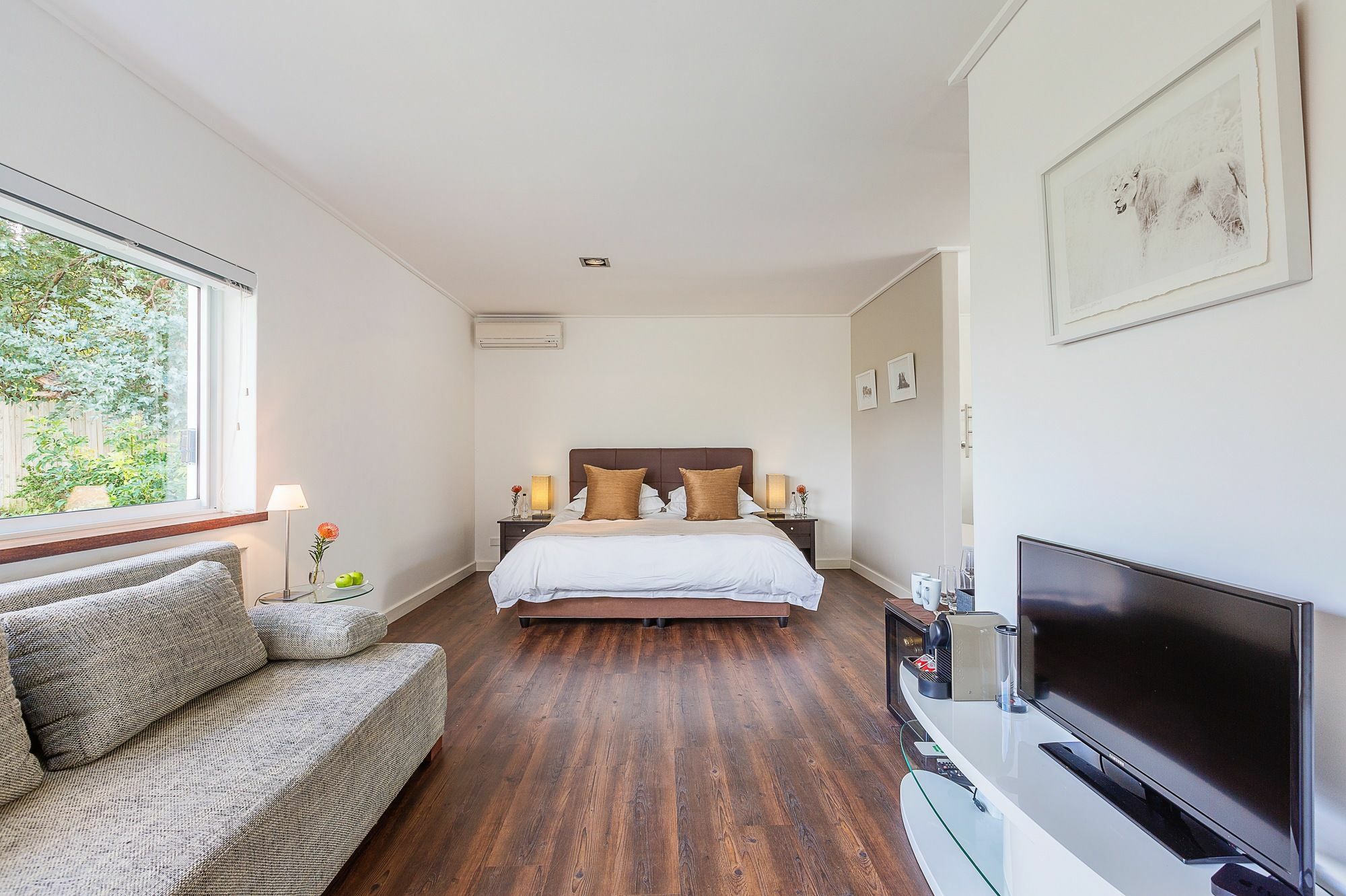 Cube Guest House Hout Bay Exterior photo