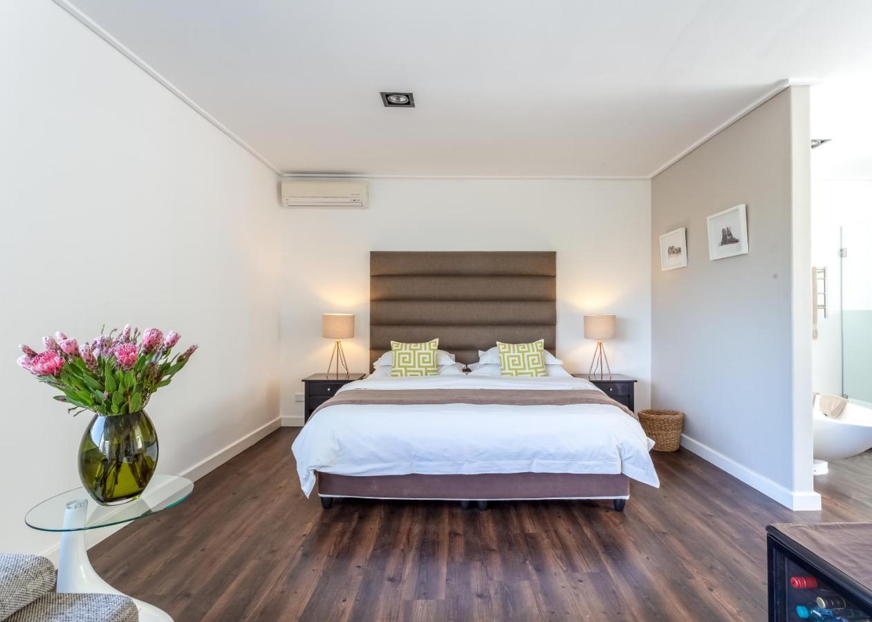 Cube Guest House Hout Bay Exterior photo