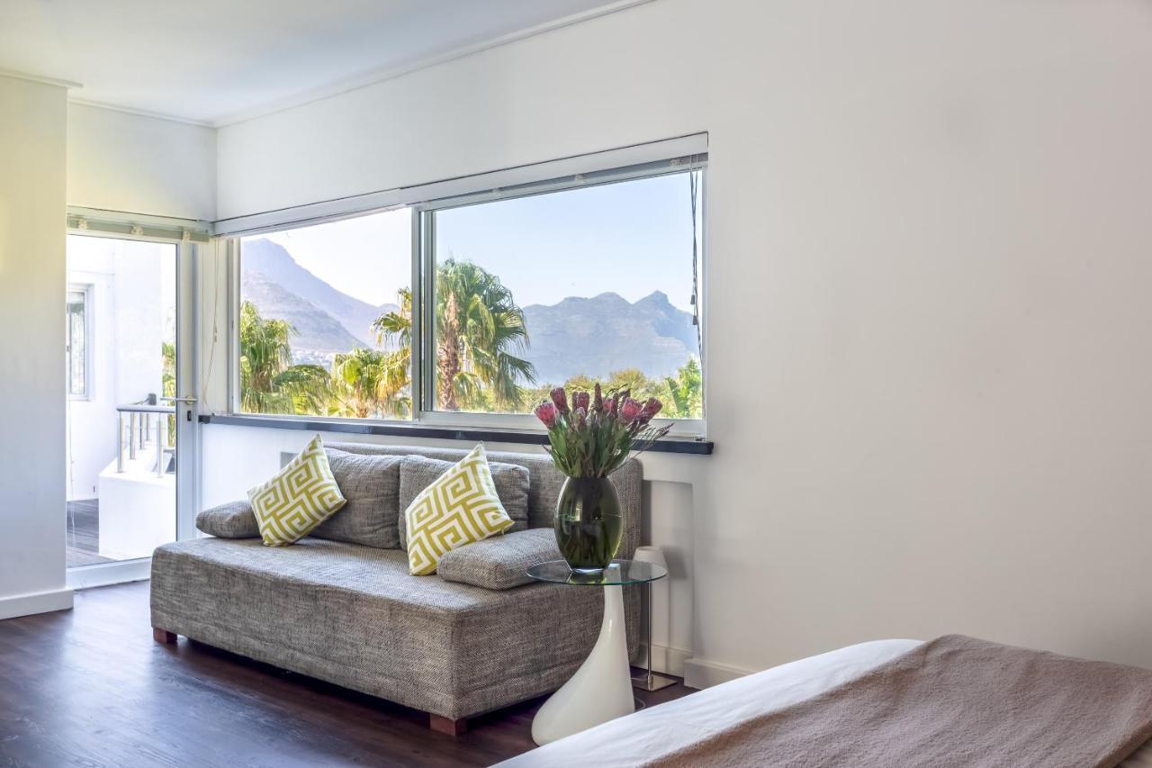 Cube Guest House Hout Bay Exterior photo